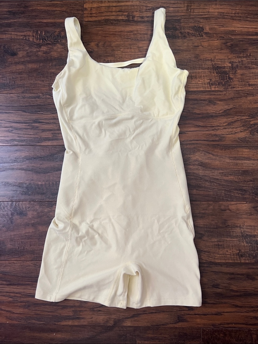 Tonal Cream Seamless Shaping Bodysuit